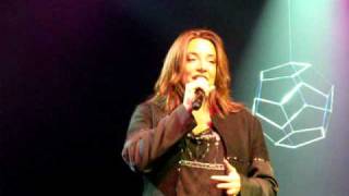 Show Ensaio de Cores 15.04.2011 - Ana Carolina cantando Heroína e Vilã.AVI