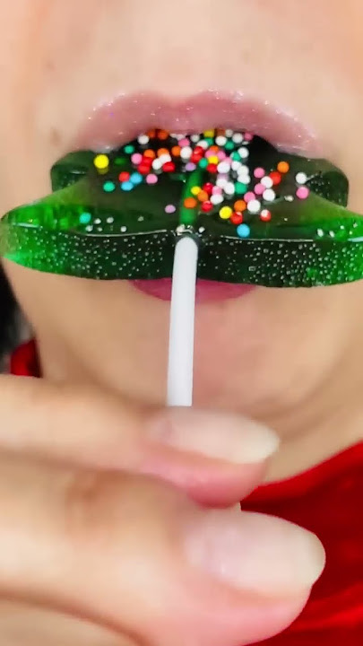 asmr LOLLIPOP CHRISTMAS TREE eating sounds satisfying mukbang food #shorts #youtubeshorts