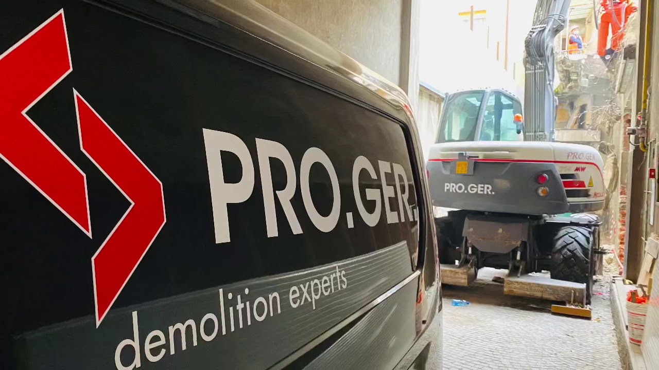 PROGER DEMOLIZIONI CONTROLLATE - YouTube