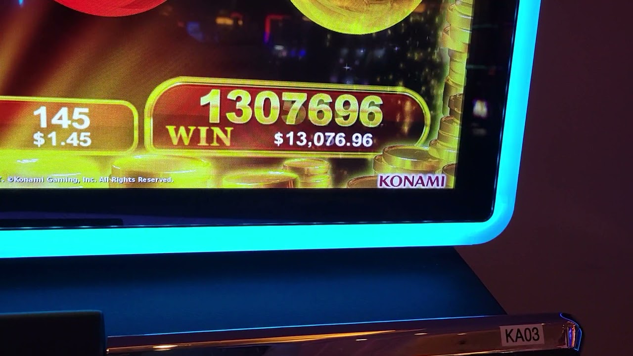 Winning the Treasure Ball Supreme Jackpot on minimum eligible bet!