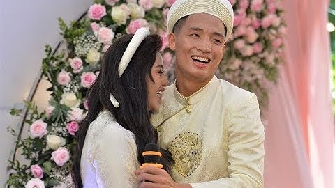 Bùi Tiến Dũng hát 