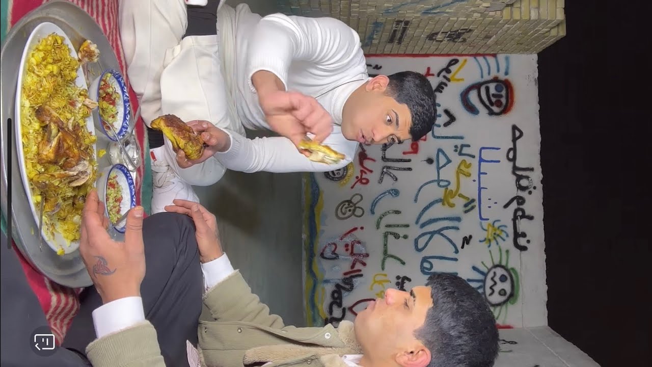 جاي يتسحرون وكل دجاج كله 😂😂#اكسبلور #ضحك #تيك_توك #live #شاجور_الالعاب #لايك