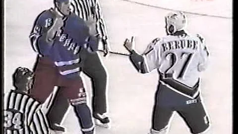 Craig Berube TKO's Eric Cairns
