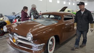 Chopped windshield installation on 1950 Ford | Bad Chad bonus episode