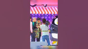 The way taehyung 🐻 suddenly change his expression 😍🔥 #bts #taehyung #shorts #share #like