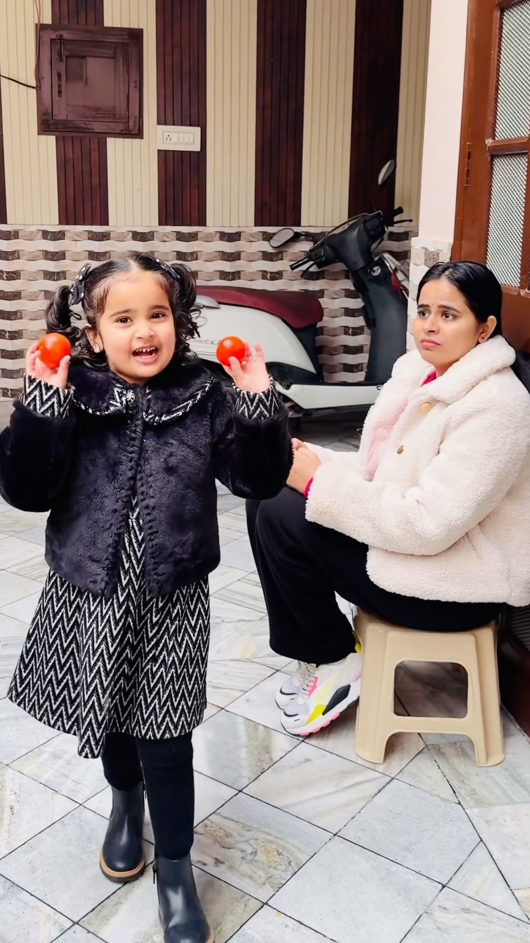 Anaya Ke Jaise Kis-Kis Ko Tamatar ? Song Pasand Hai ?