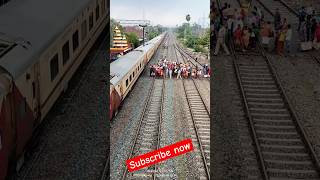 shorts train video viral comedy entertainment shortsfeed youtubeshorts ytshorts yt