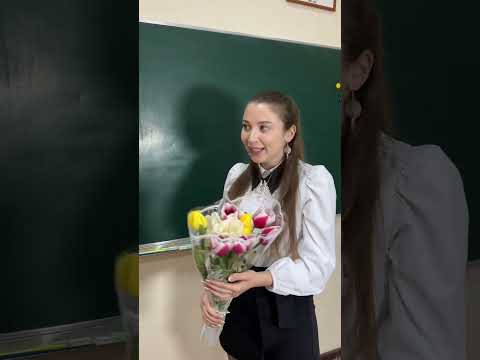 Надо было под этот бит стихи Пушкина зачитать #смешно #юмор #8марта #школа #детство #ностальгия