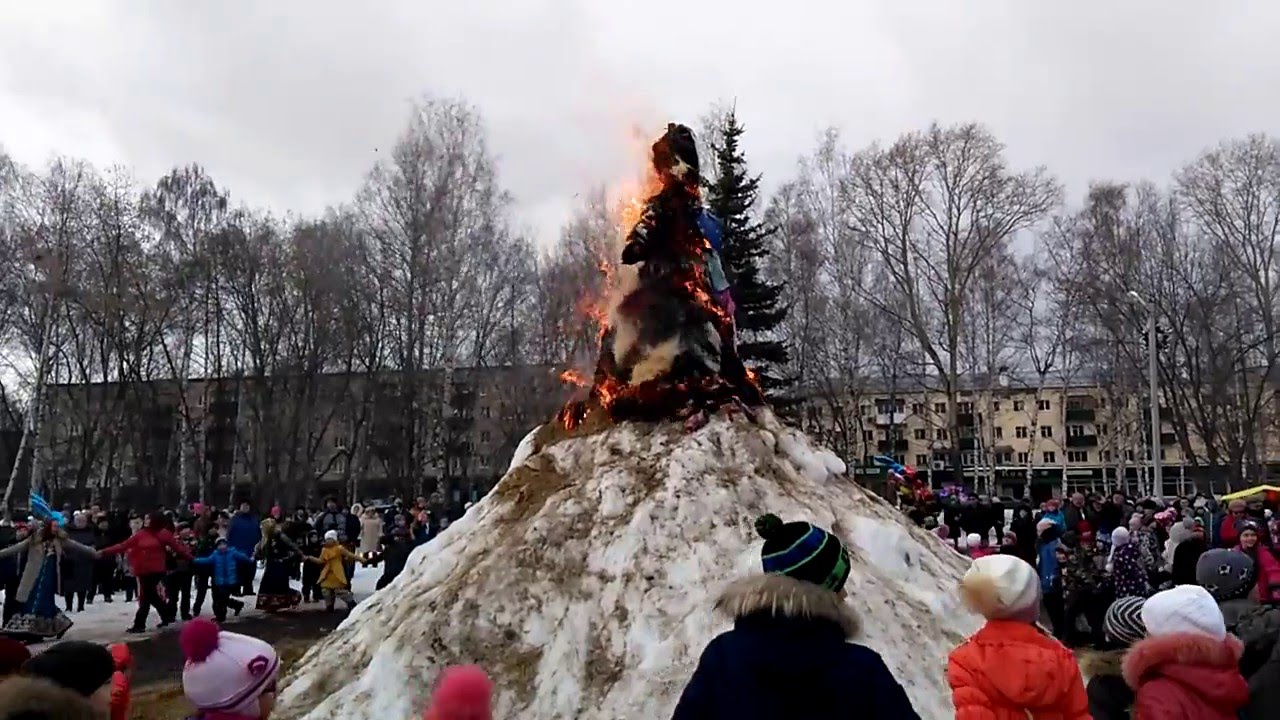 Сжигание чучела горки ленинские. Видео сжигать чучело на Масленицу.