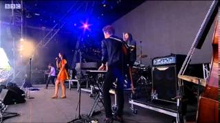 Lana Del Rey: Cola (Live At Glastonbury 2014) Resimi