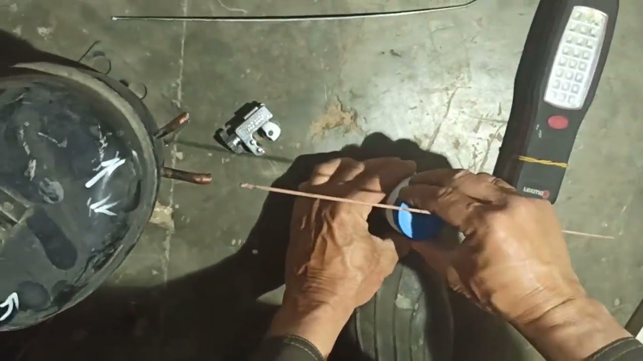 Замена компрессора холодильника  electrolux