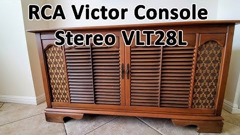 RCA Victor VLT28L Console Stereo circa late 1960s to early 1970s