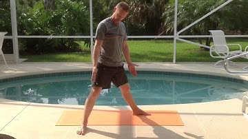 Diagonal Lunge and Reach: Improve Strength and Mobility with this Exercise