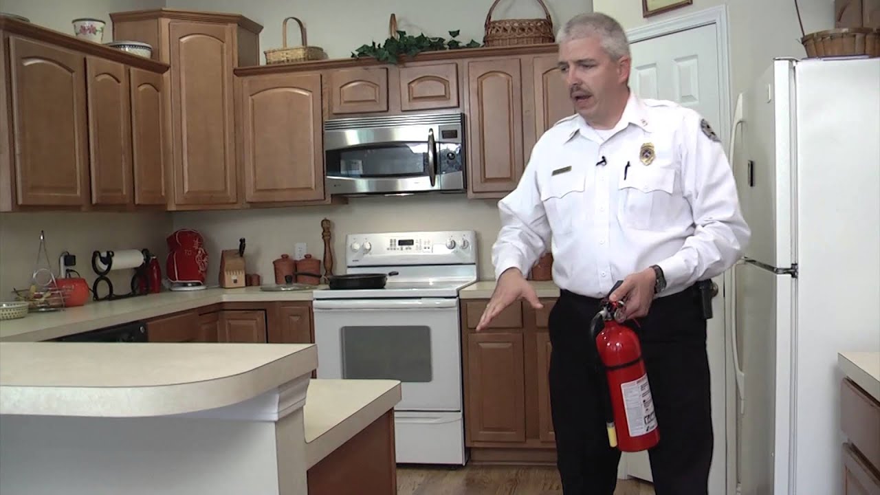 Fire Safety Information - Candle Precautions and Fire Extinguisher Use
