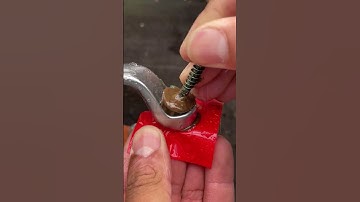 The perfect hack to screw bolts effortlessly A simple trick#USA #ToolHack #PapainhaTips