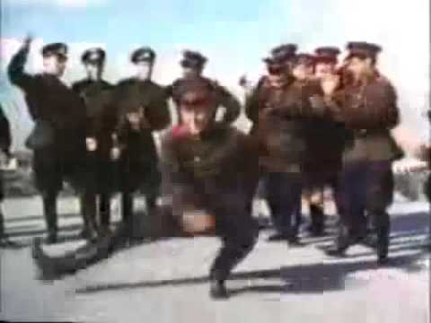 Soviet Army Dancing To Hard Bass - roblox id narkotik kal