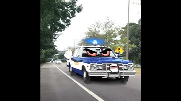 Thumbnail of Angry Retro Police Car "Siren Horn" #shorts Seen on the Street Sound Variations