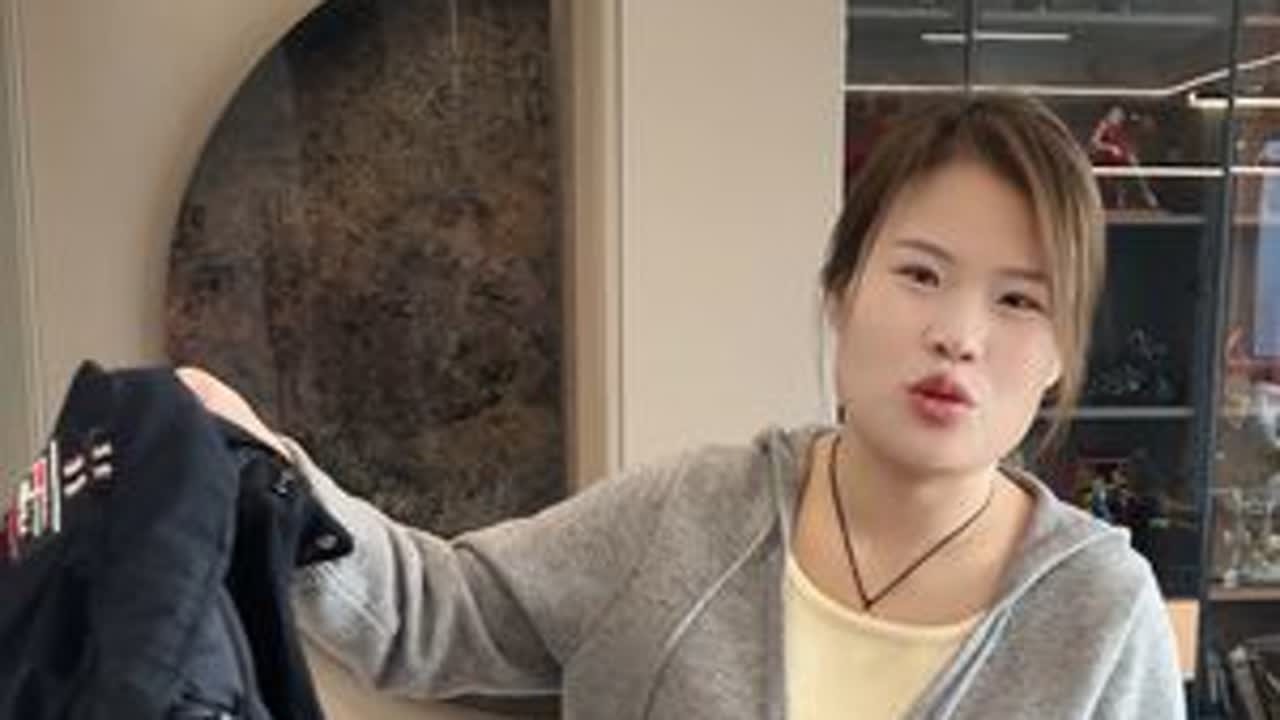 小爽食欲不好想吃驴肉，庆伟担心影响四胎拦着不让吃，生怕生下孩子跟驴一样犟#怀孕