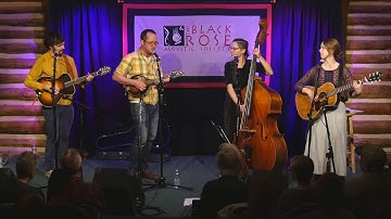 Joe K. Walsh and Sweet Loam with Courtney Hartman perform “Picture In A Frame”