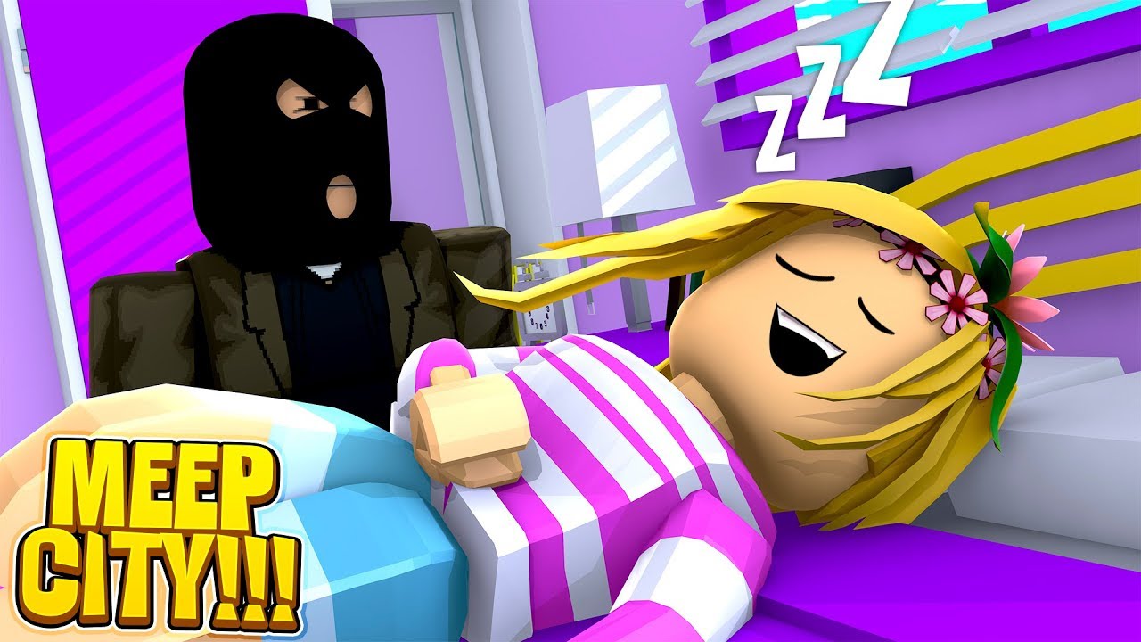 ROBLOX ROLEPLAY-LEAH'S PSYCHO EX BOYFRIEND SPIES ON HER & BREAKS INTO HER HOUSE!!! w/ LITTLE DONNY