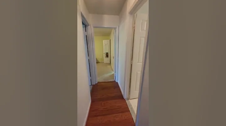 1 Thomas Craddock 3 bedroom condo w/garage