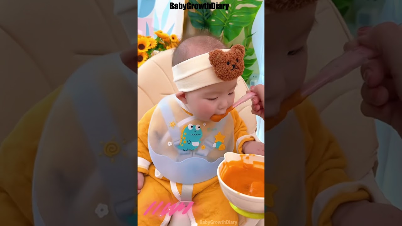 Are you tired of messy meals with your little one?   Try Silicone Baby Bibs! 