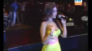 Haifa Wehbe 3andi Baghbaghan Port Gahleb Concert 2009