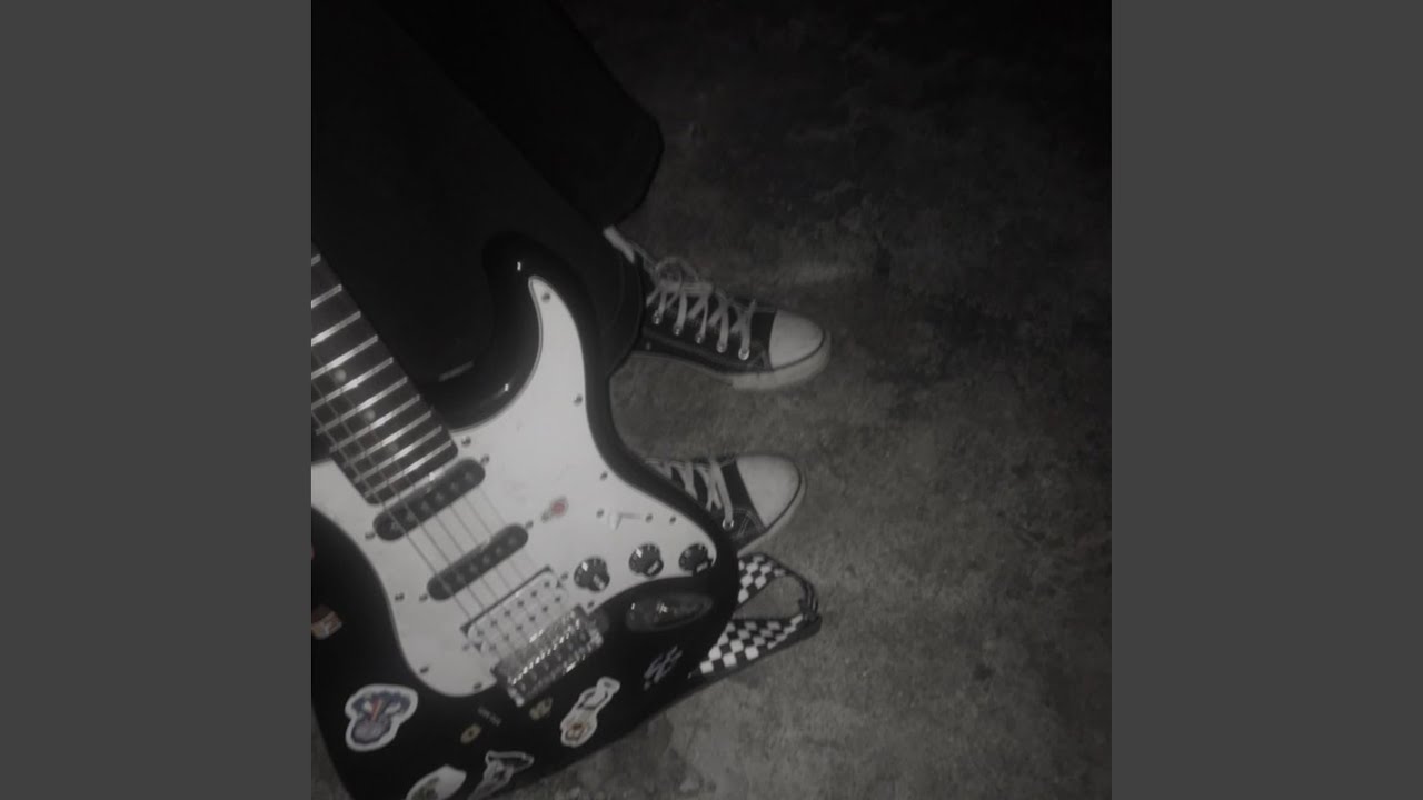 Смотреть «высота 404» на YouTube