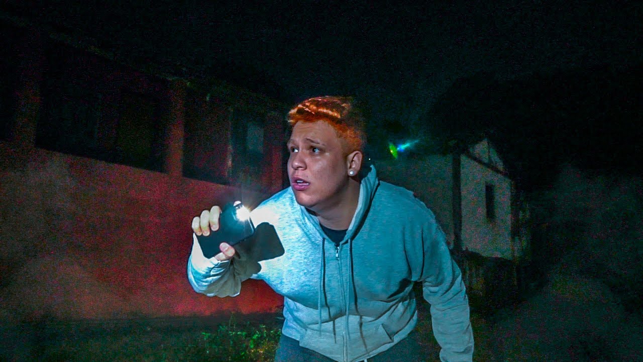 ENTRAMOS EM UMA CASA MAL ASSOMBRADA DE MADRUGADA!! (PIOR IDEIA QUE JÁ TIVEMOS!)