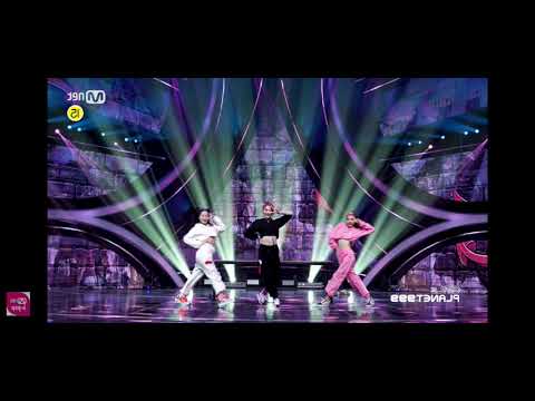 999 planet Bling Cling Girls No Excuse by Meghan dance mirror