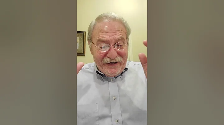 Do cockroaches run when lights come on? (2023)