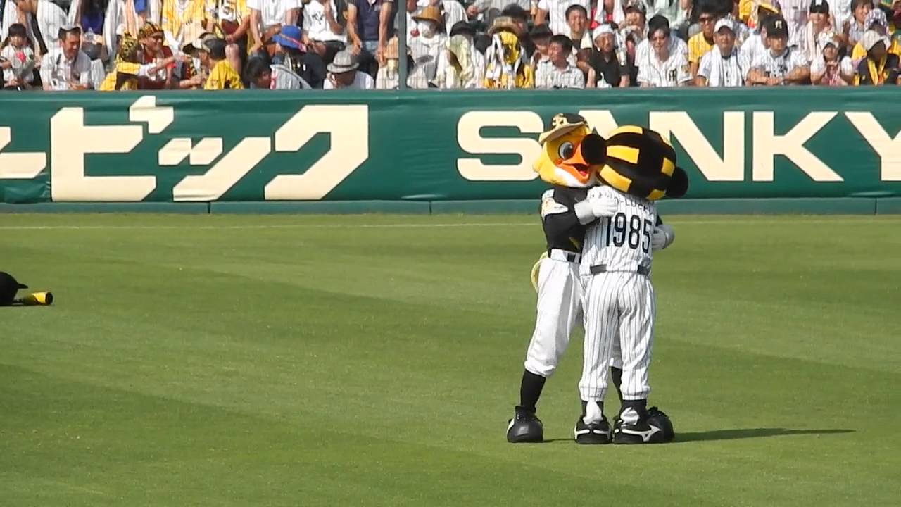 阪神タイガース2016/トラッキーとハリーホーク【まるでコント】(2016.6.18)