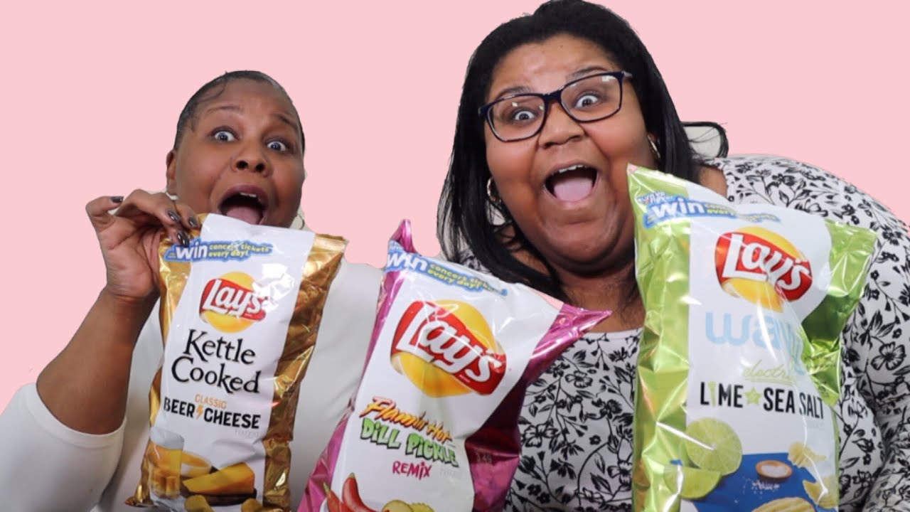 LAY'S NEW CHIPS REVIEW TURN UP THE FLAVOR FLAMIN HOT DILL PICKLE