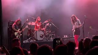 Warpaint &quot;Krimson&quot; live @ The Observatory in Santa Ana, CA (7/14)