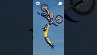Motorcycle Auraaa freestyle stunt show 999%🏍️🥶💪🔥 #USA #motorcycle #stunt #FMX #fyp