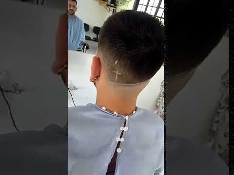 degrade masculino com cruz