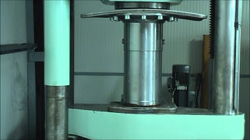 105mm Crash Buffer min. 400kJ – Determining the static characteristic