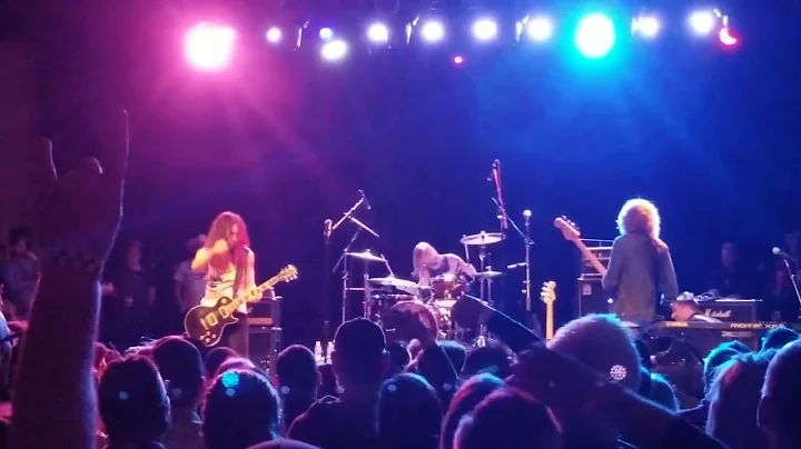 Taylor Hawkins and Chevy metal in Napa CA. Great s...