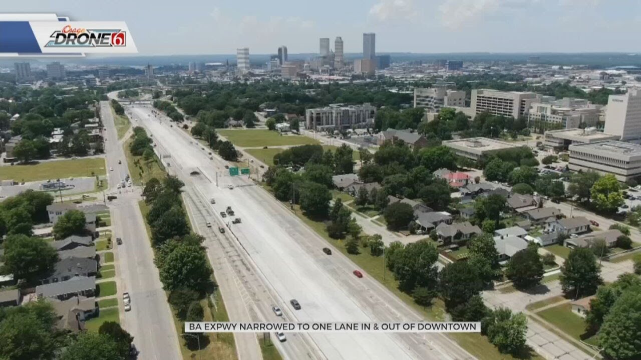 Broken Arrow Expressway Narrows To One Lane - YouTube