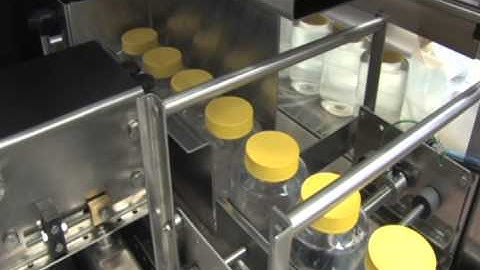 Side Infeed Pusher Shrink Bundler Running Plastic Jars