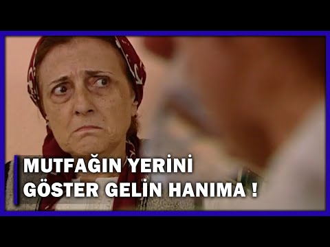 Gelin Hanıma Mutfağın Yerini Göster! - Yaprak Dökümü 39.Bölüm