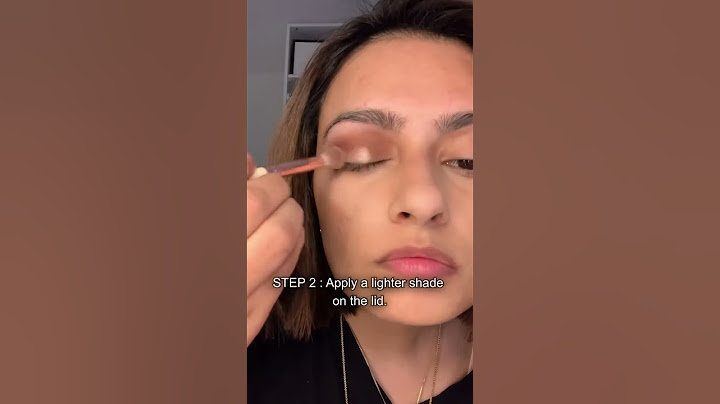 Just 3 steps to apply eyeshadow