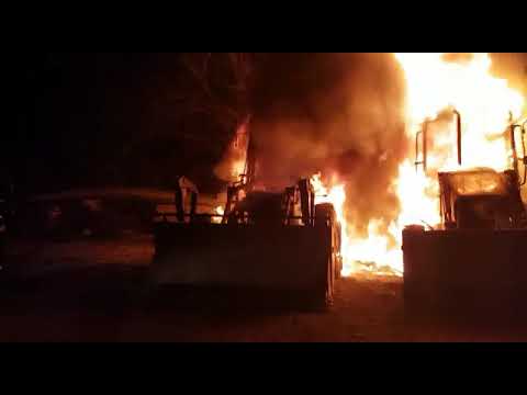 Incendiu în curtea unei societăți comerciale din Fălticeni