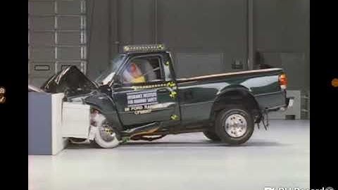 1998 Ford Ranger regular cab iihs crash test