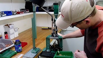 RCBS Bullet Feeder on RCBS Pro 2000 (HD)