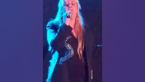 52b1a07a-12b9-43a4-a5d9-59e3afe98c39.mp4