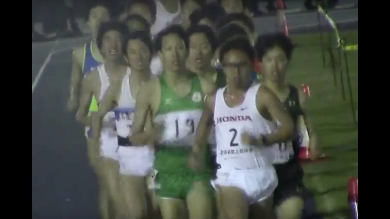 服部翔大 上野渉／世田谷記録会13組 男子5000m13組 (2016.4.2) YouTube
