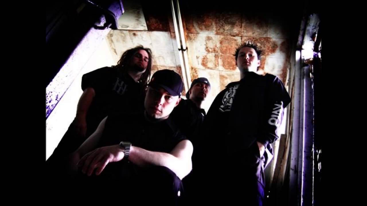 RUMSFIELD - Die Again bekijken op YouTube RUMSFIELD - Die Again bekijken op YouTube