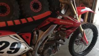 2008 CRF450R walk around by Steve Kay 2,914 views 7 years ago 3 minutes, 43 seconds
