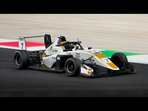 Dallara 324 Euroformula in action at Monza: 275hp, Toyota TOM'S 1.6L 3-Cylinder Turbo Sound!